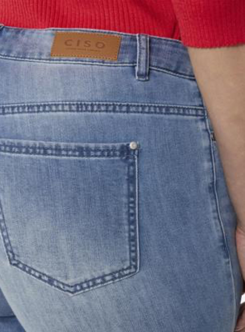 Jeans, CISO