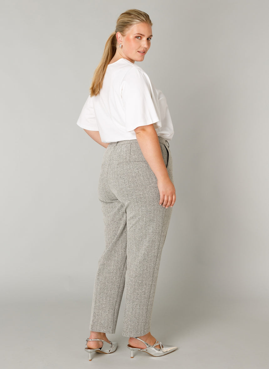 Pantalon, YEST CURVE