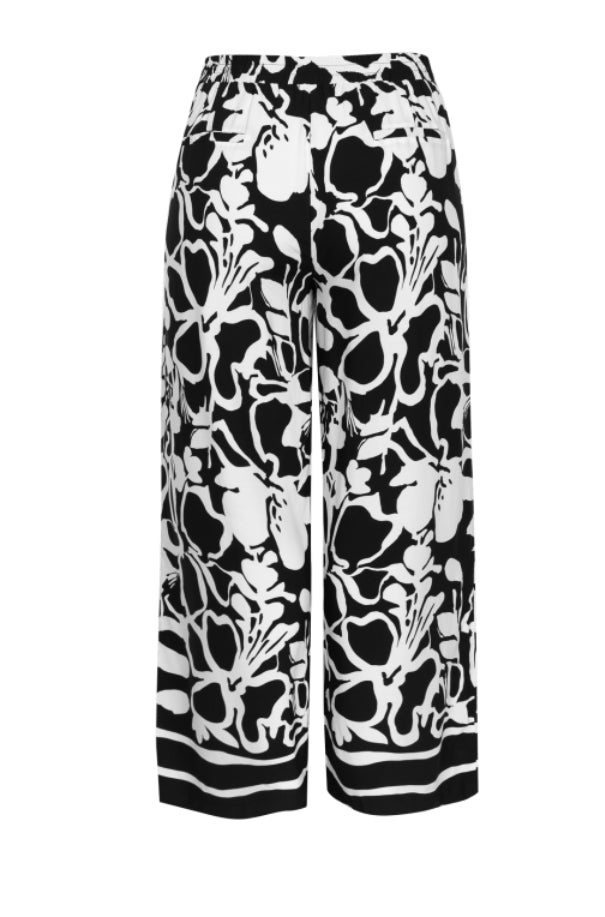 Broek, EXXCELLENT