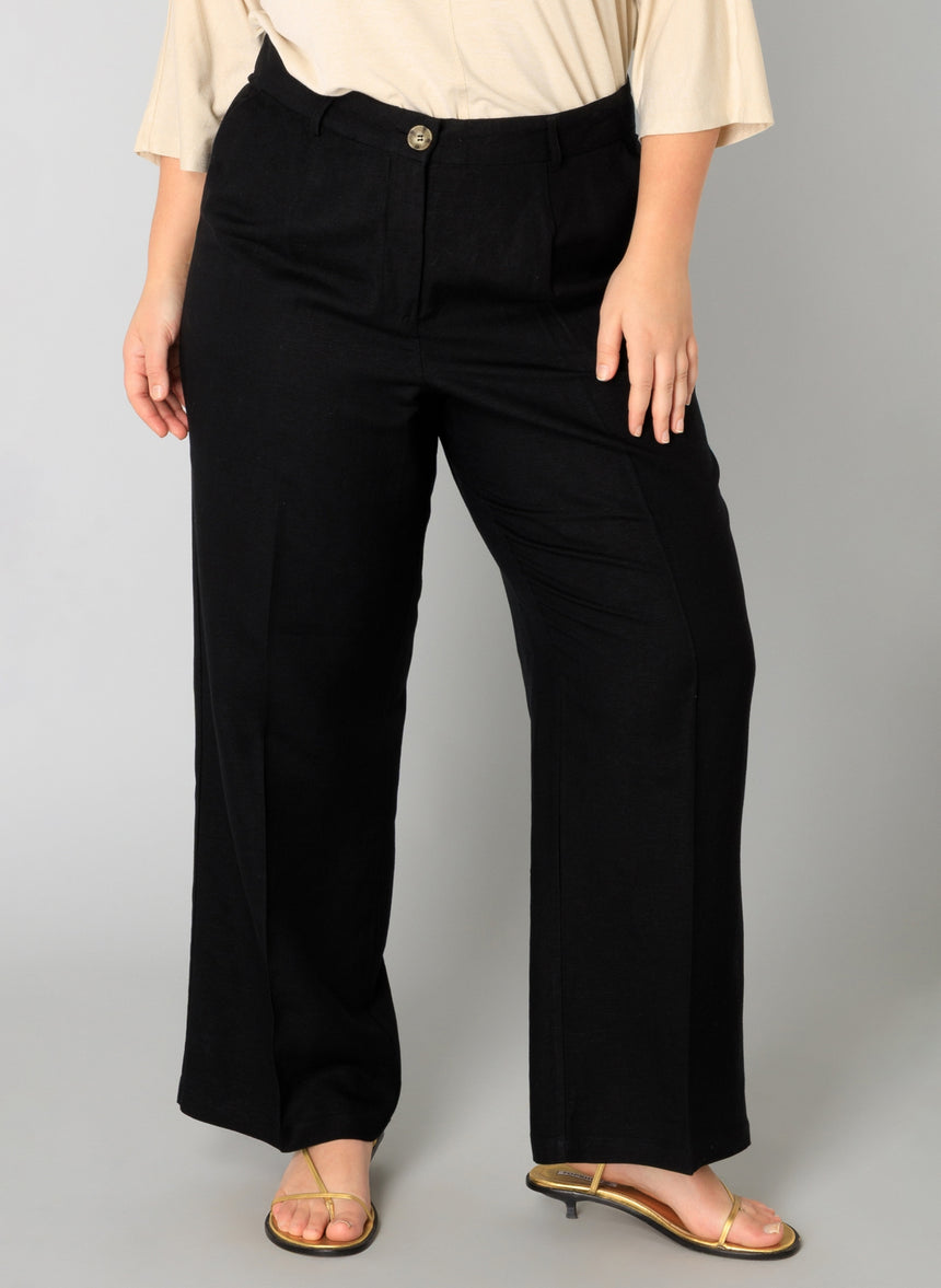 Pantalon, YESTA