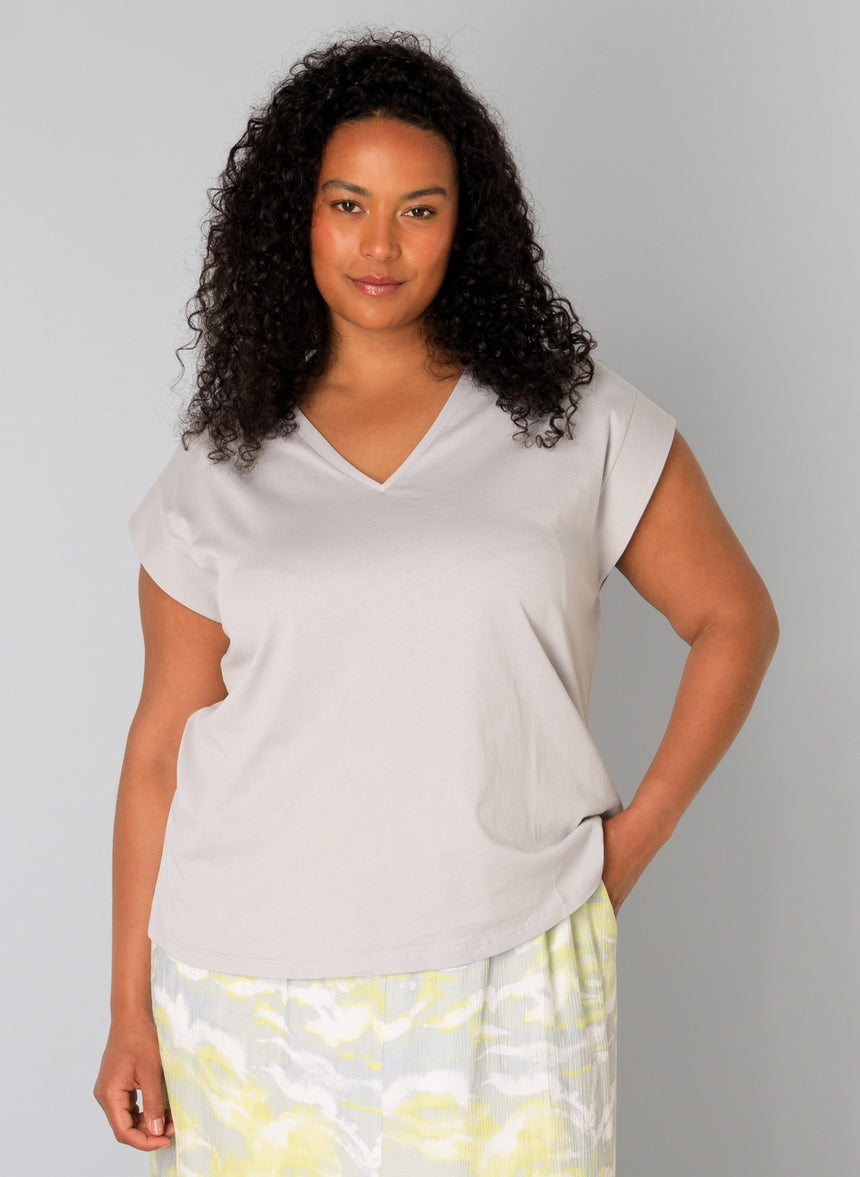 T-shirt, YESTA