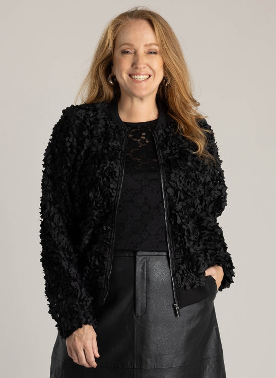 Bomberjack, YEST CURVE