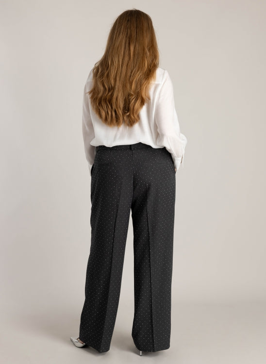 Pantalon, YEST CURVE